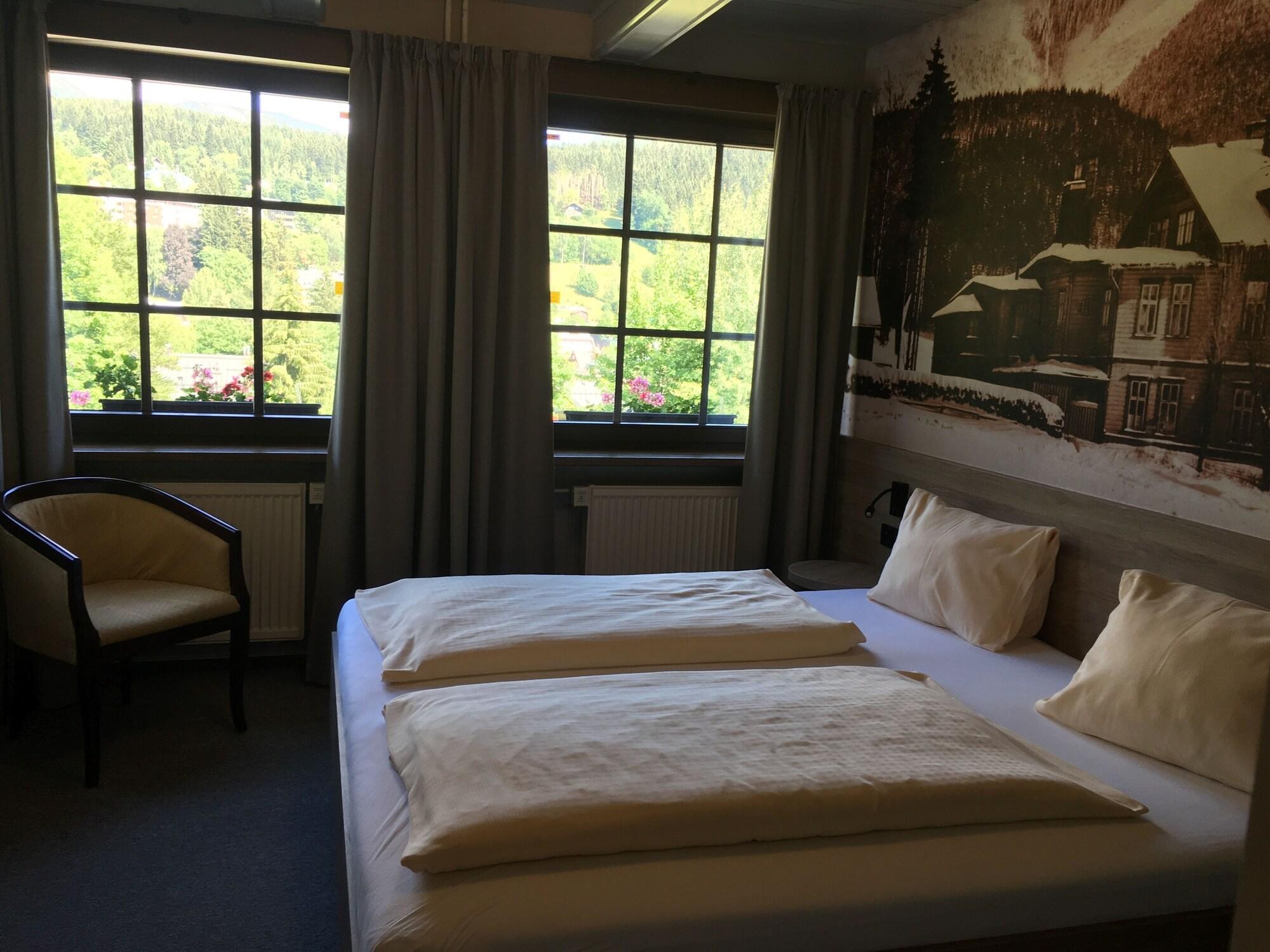 Hotel Start Špindlerŭv Mlýn Eksteriør bilde