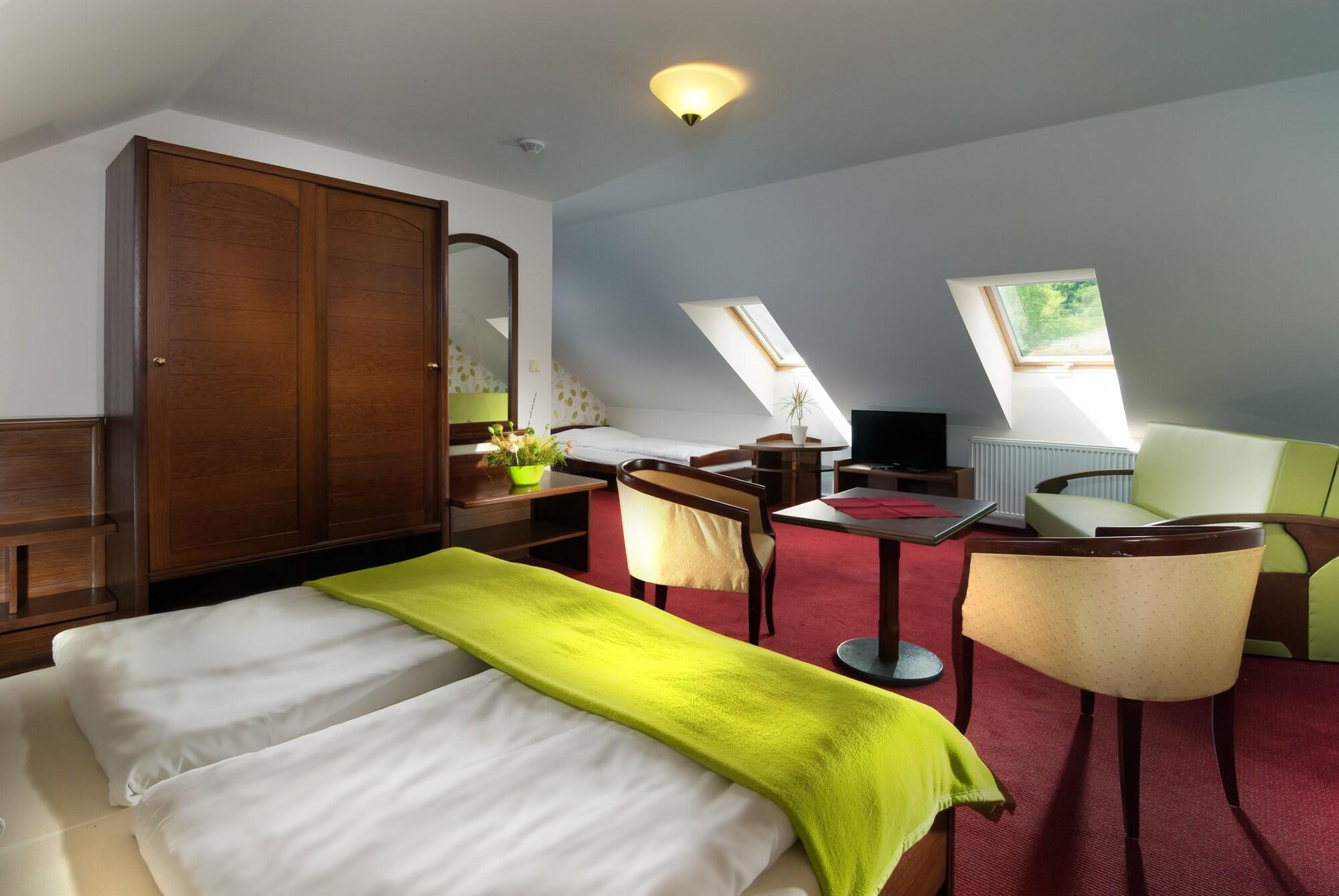 Hotel Start Špindlerŭv Mlýn Eksteriør bilde